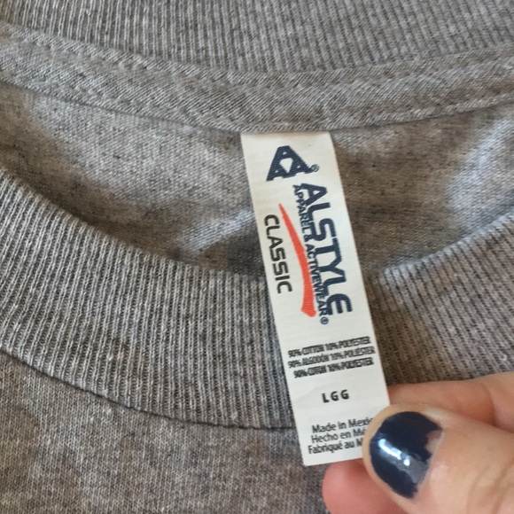 Humidity Shop Tee - Picture 2 of 4